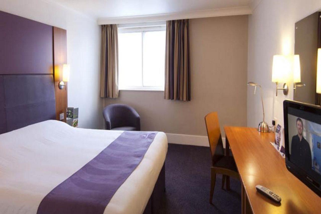 Premier Inn Bradford Central 외부 사진