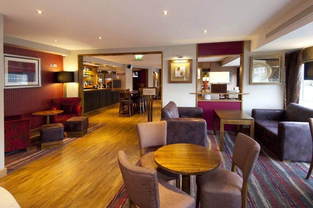 Premier Inn Bradford Central 외부 사진
