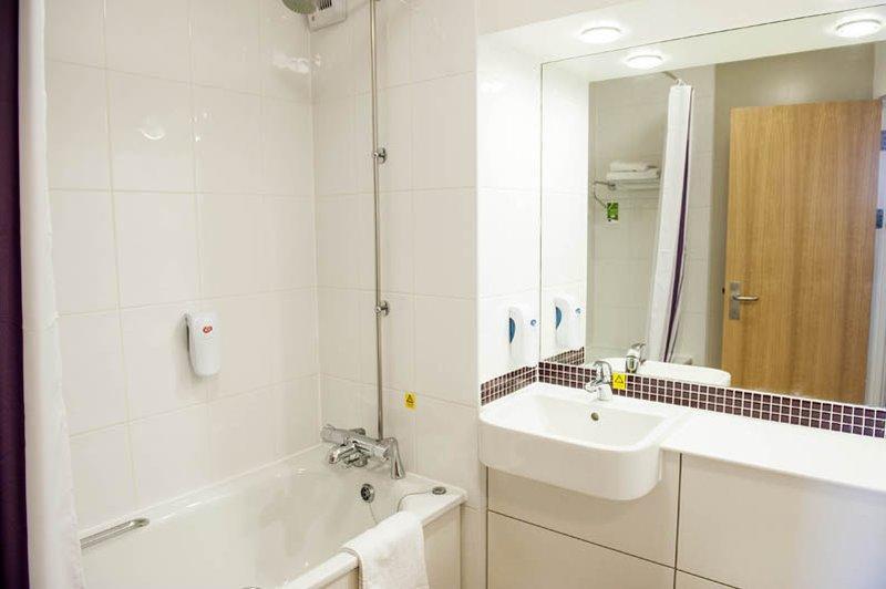 Premier Inn Bradford Central 외부 사진