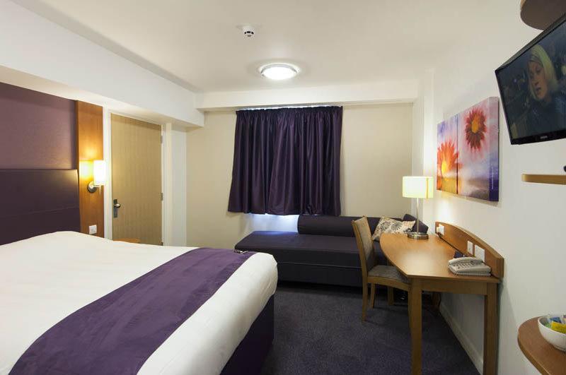 Premier Inn Bradford Central 외부 사진