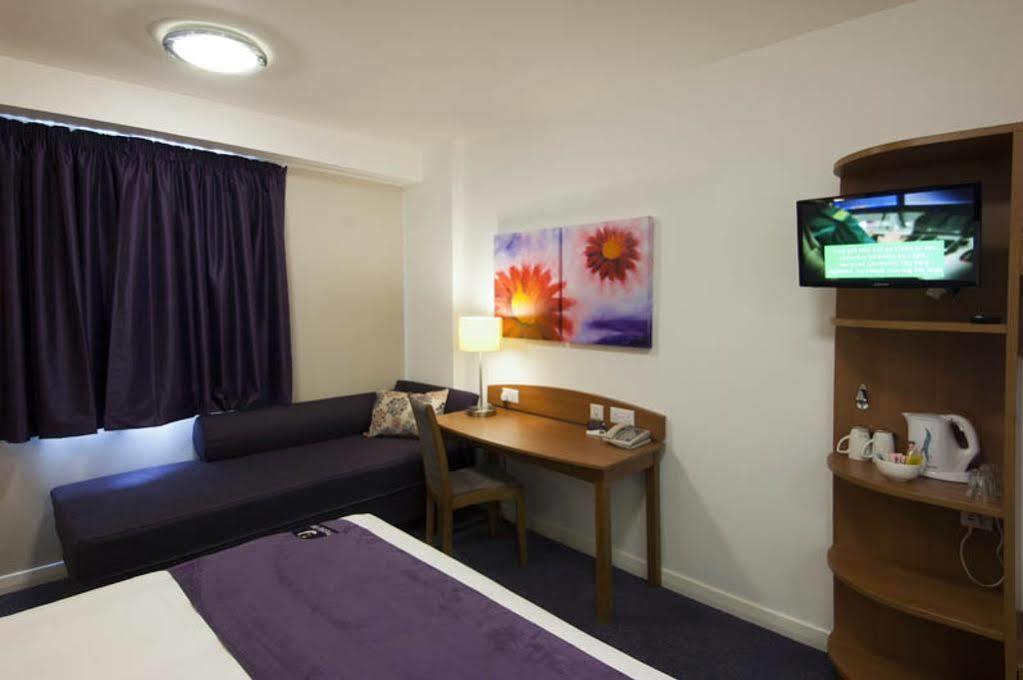 Premier Inn Bradford Central 외부 사진