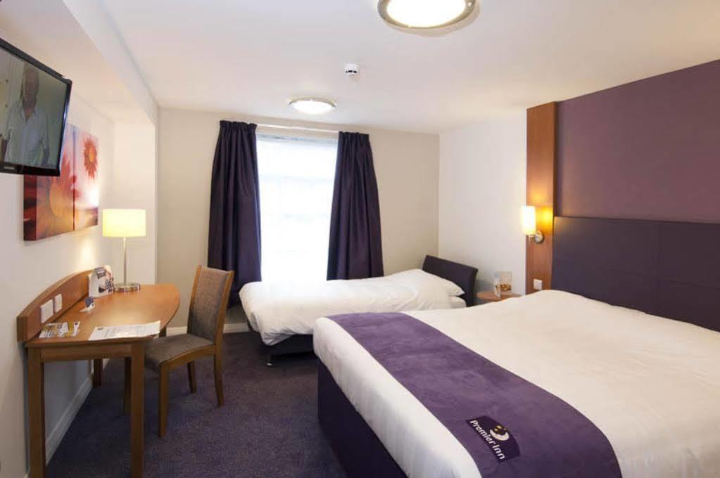 Premier Inn Bradford Central 외부 사진