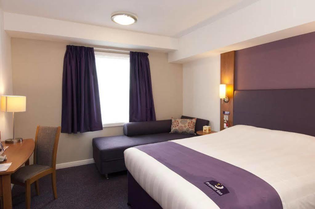 Premier Inn Bradford Central 외부 사진