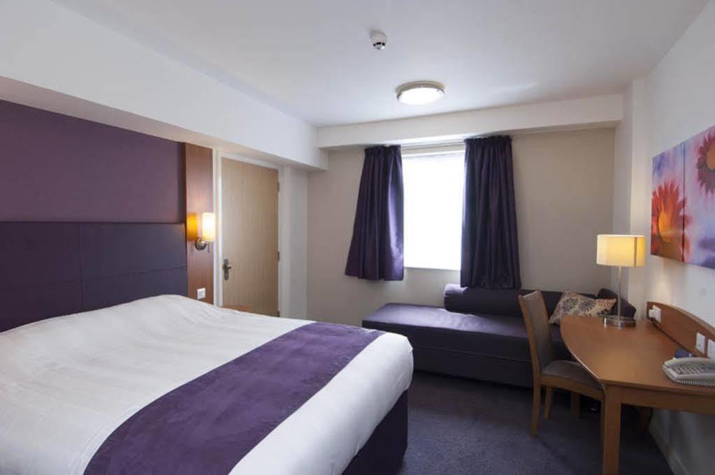 Premier Inn Bradford Central 외부 사진